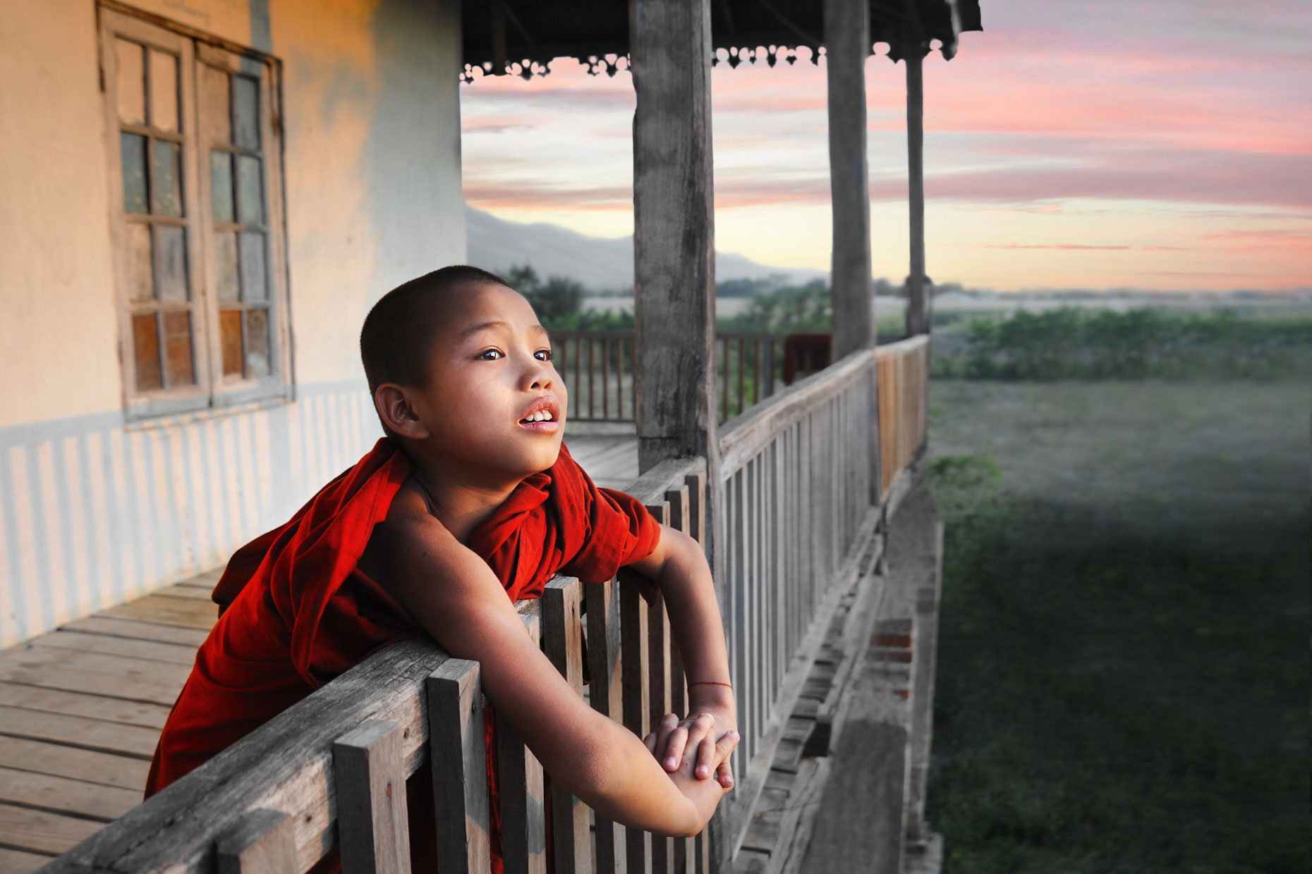 Burma monk 8.jpg